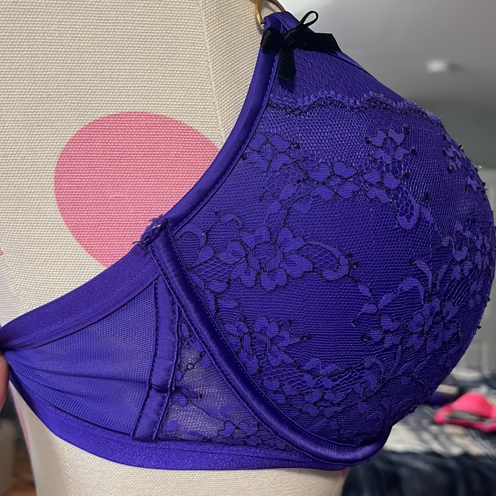 Bra - Picture 2 of 4